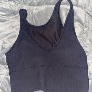 lululemon crop top!
